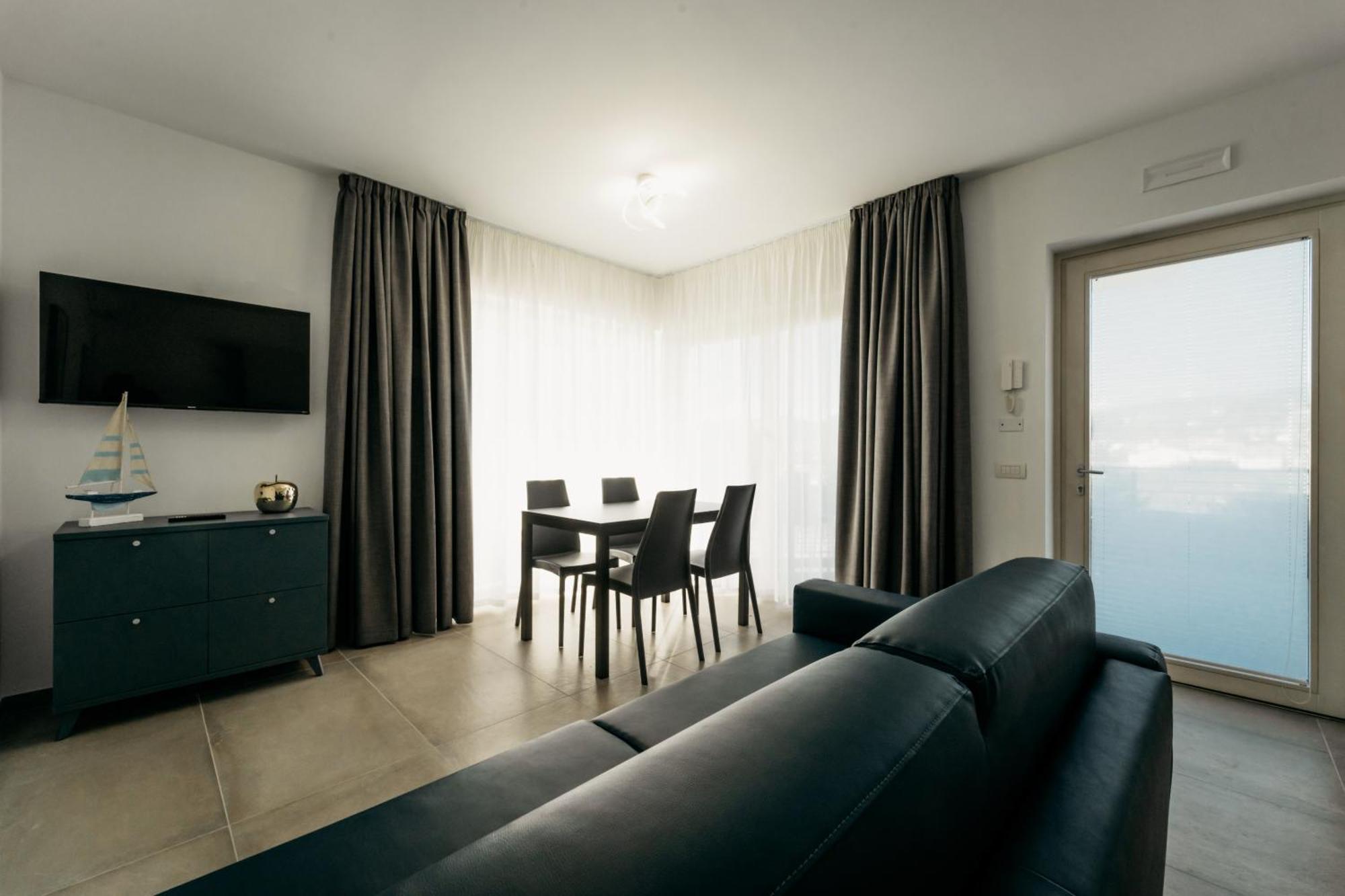 Apartments Monsurei, Lake View Bardolino Zewnętrze zdjęcie