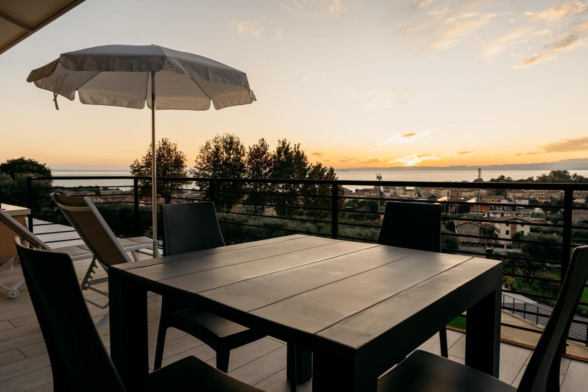 Apartments Monsurei, Lake View Bardolino Zewnętrze zdjęcie