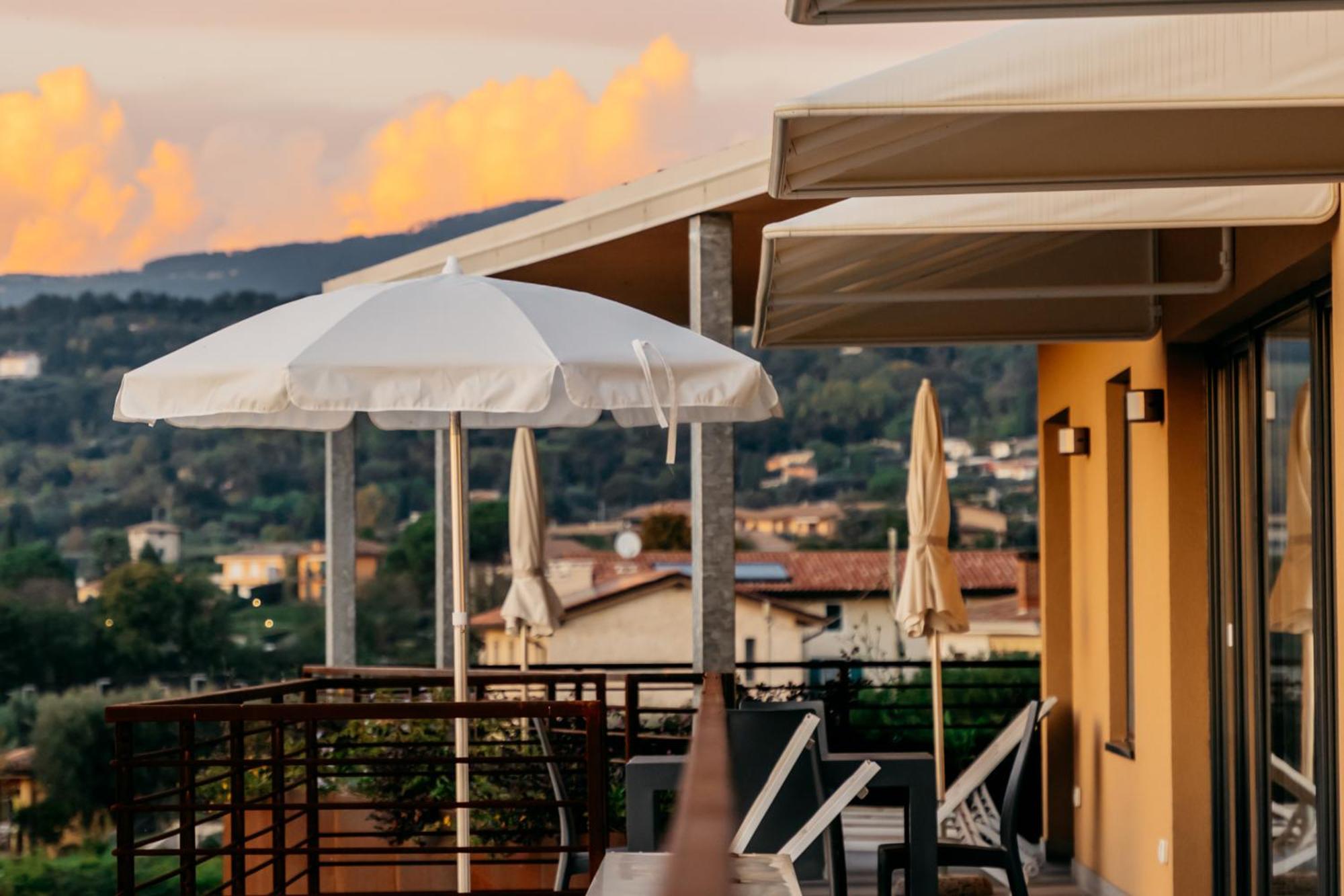 Apartments Monsurei, Lake View Bardolino Zewnętrze zdjęcie